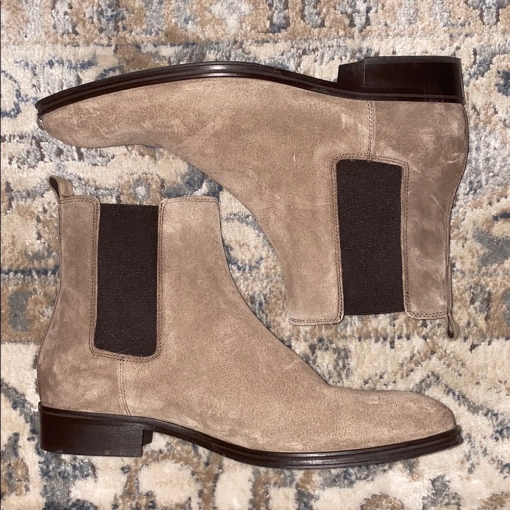 Eloema Chelsea Boots